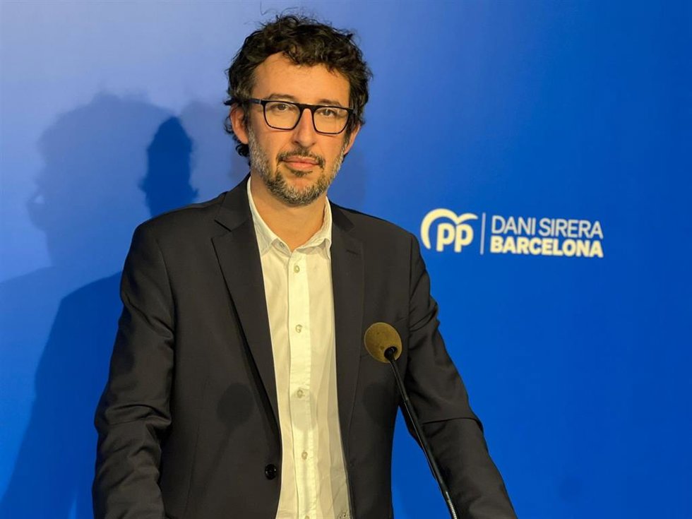 Archivo - El senador y ex portavoz del PP en Barcelona Juan Milián
