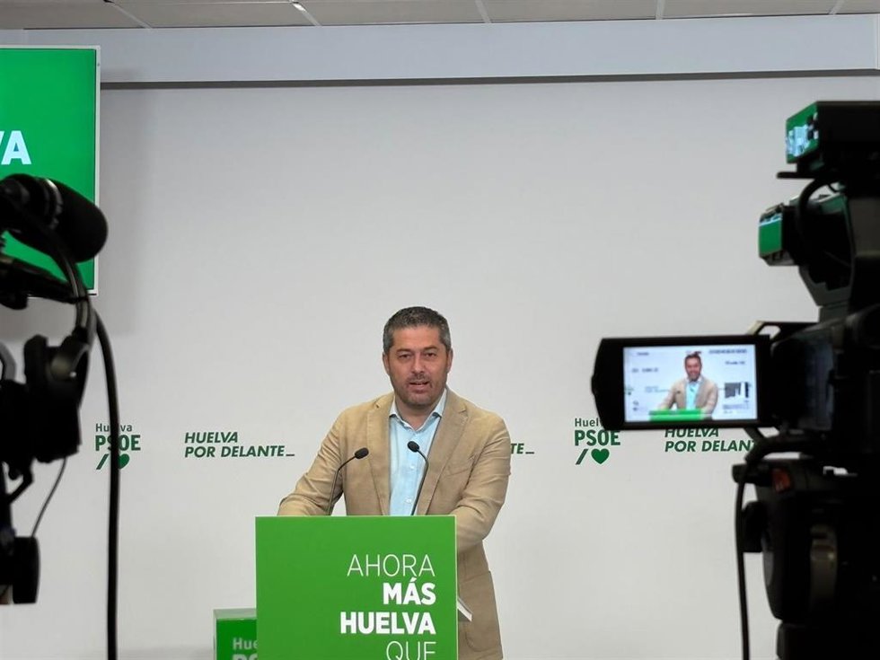 El secretario de Organización del PSOE de Huelva, Francisco Baluffo.