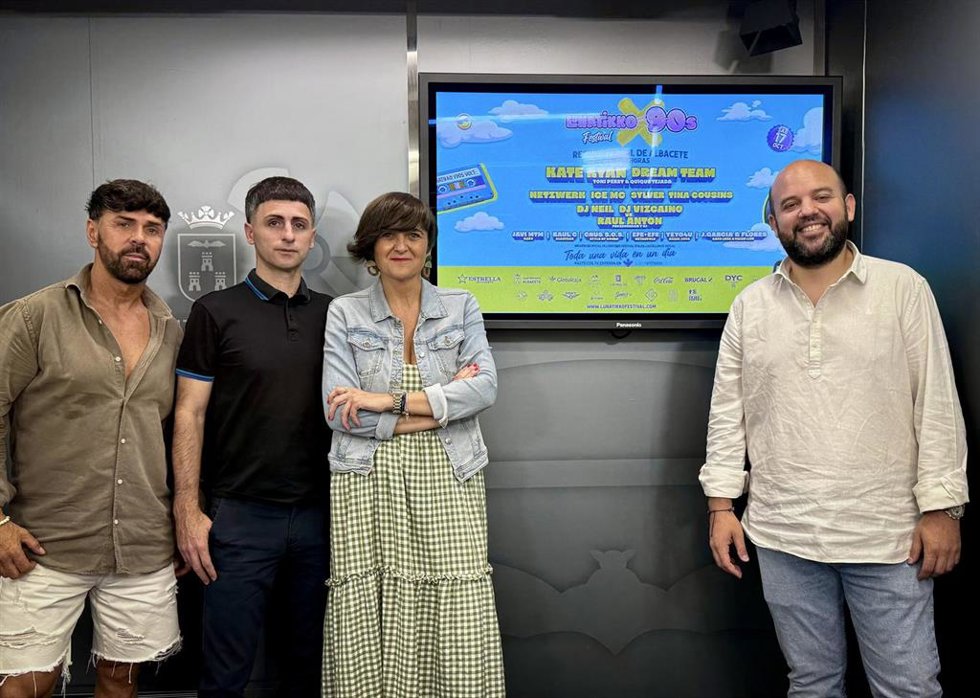 Presentación de Lunatikko 90's .