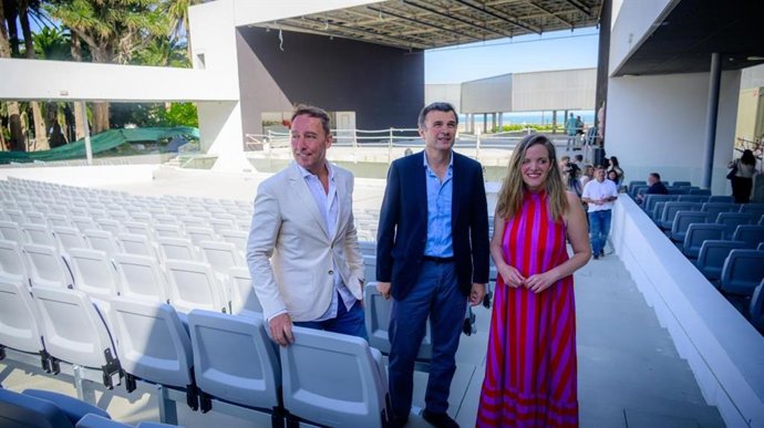El alcalde de Cádiz, Bruno García, en el nuevo Teatro Pemán.