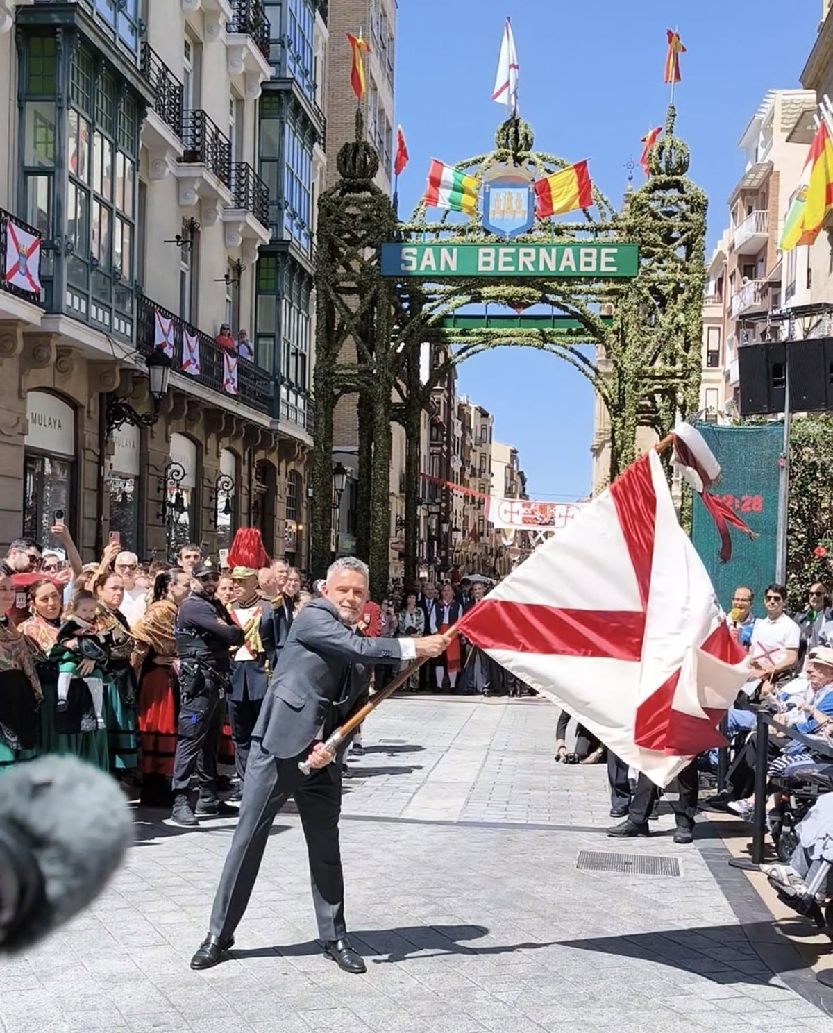 Alcalde de Logroño dedica los Banderazos de San Bernabé a  las personas con discapacidad, la música y el vino de Rioja 