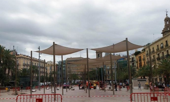 Tendals de plaça de la Reina