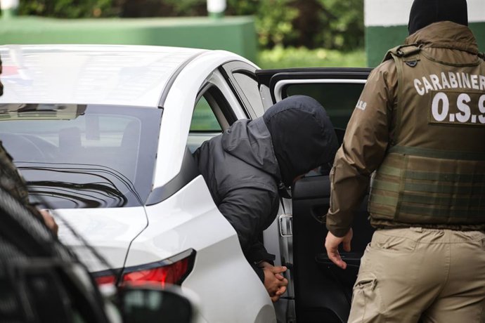 Santiago, 12 de mayo de 2026.  Nuevo caso de supuesto secuestro en San Miguel  Personas detenidas por OS9 se encuentran en la 3ra Comisaria Santiago Central  Diego Martin/Aton Chile