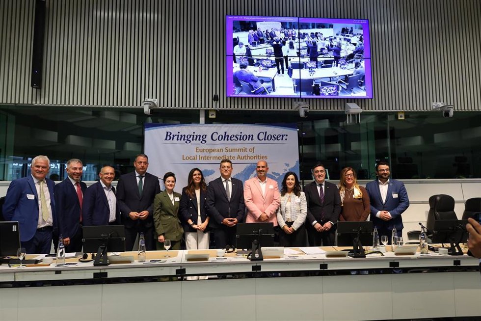 Delegación de la Diputación de Almería en la Cumbre Europea de Autoridades Locales Intermedias celebrada en Bruselas.