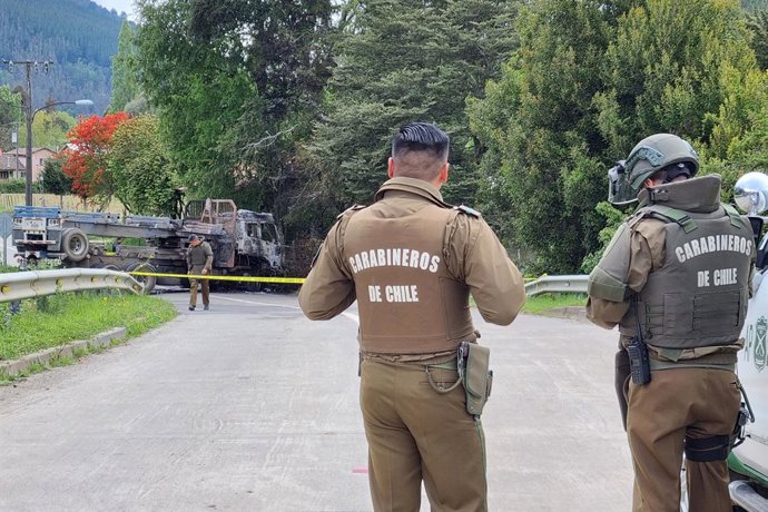 Canete, 18 de octubre de 2022 Desconocidos provocaron un atentado incendiario en Caramavida comuna de Los Alamos, provincia de Arauco, zona cordillerana de la región del Biobio.  Manuel Araneda/Aton Chile