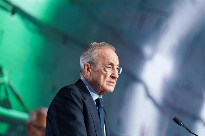 Archivo - El presidente de ACS, Florentino Pérez, durante la junta de accionistas de la constructora.