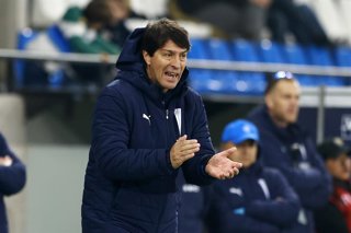Futbol, Universidad Catolica vs Cobresal Fecha 6, Copa de la Liga 2026. El entrenador de Universidad Catolica Daniel Garnero es fotografiado durante el partido de copa de la liga por el grupo B contra Cobresal disputado en el estadio Claro Arena en