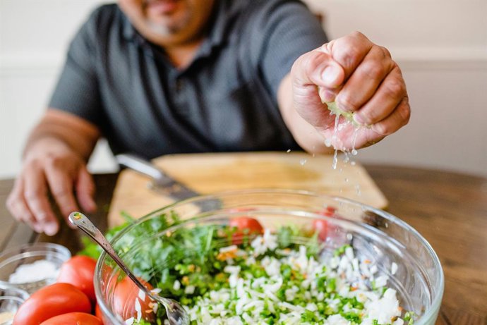 Aunque no lo parezca, lo estás haciendo mal: cómo guardar correctamente el aceite, el vinagre y la vinagreta