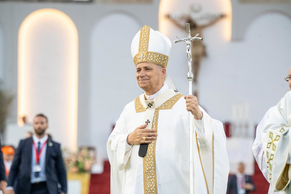 El Papa León XIV durante la celebración de la Santa Misa multitudinaria, a 11 de junio de 2026, en Las Palmas de Gran Canaria, Canarias (España).