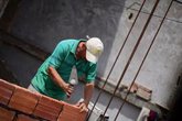 Foto: Andalucía registra casi 438.000 afiliados extranjeros a la Seguridad Social en mayo, un 10,68% más que en 2025