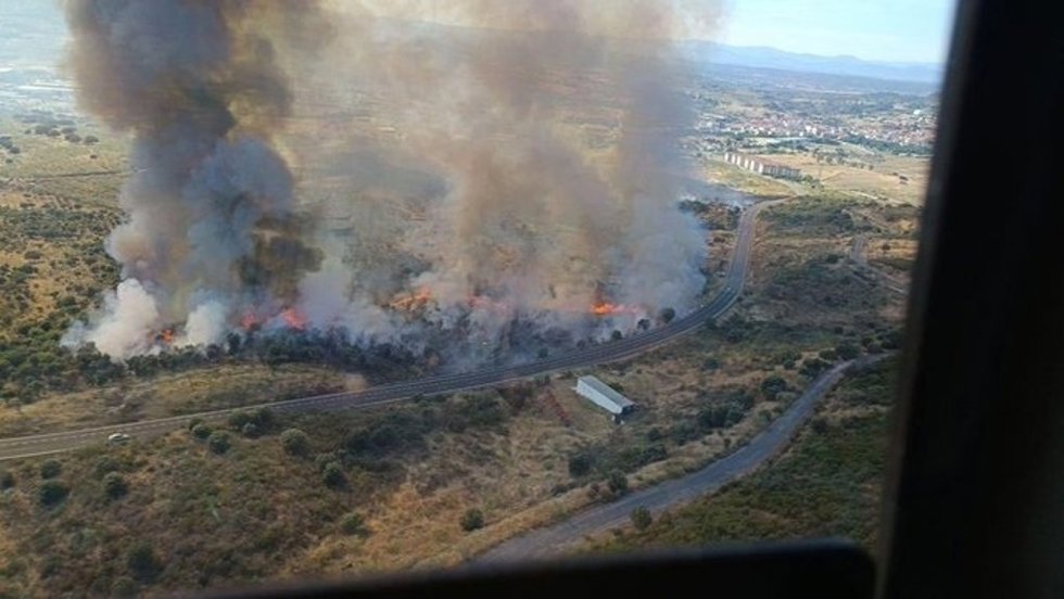 Incendio próximo a Plasencia.