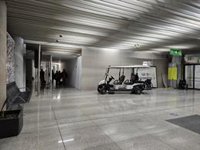 Los trabajadores de atención a personas con movilidad reducida del aeropuerto de Palma convocan una huelga indefinida