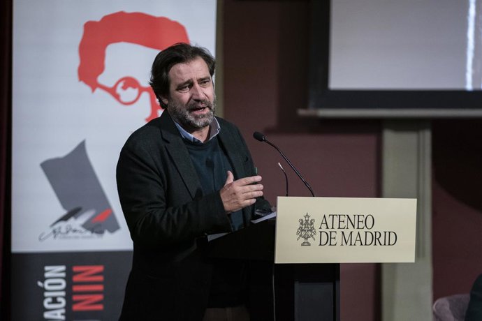 Archivo - El president de l'Ateneo de Madrid, Luis Arroyo