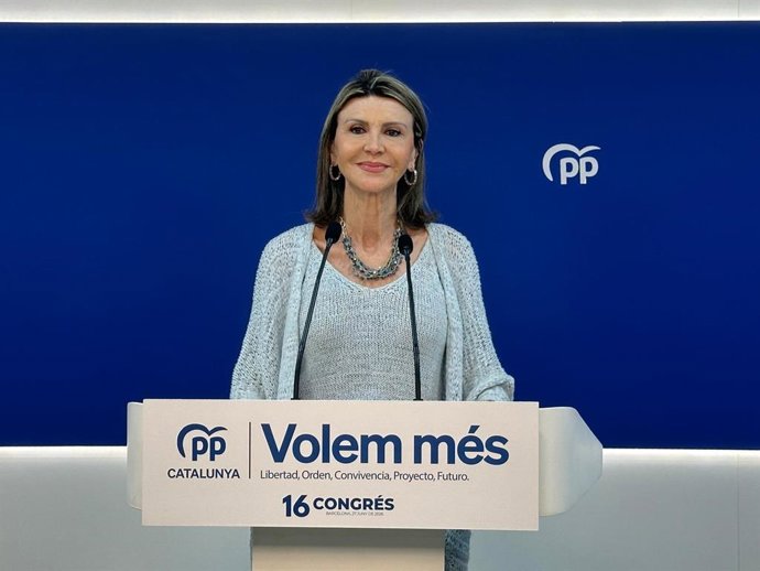 La  presidenta del comité organizador del congreso del PP catalán, Llanos de Luna
