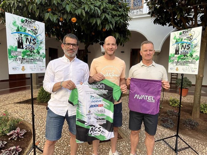 Presentación de la carrera popular La Nocturna Santeña que se celebra el 26 de junio en Los Santos de Maimona.