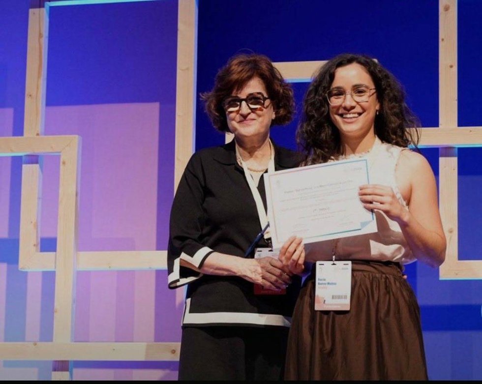 Premio a la Mejor Comunicación Oral a profesionales del Virgen del Rocío de Sevilla