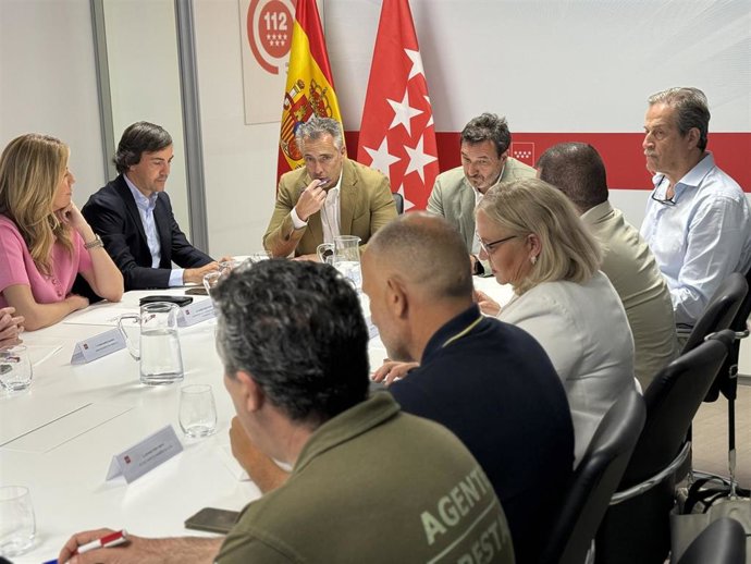 El consejero de Medio Ambiente, Agricultura e Interior de la Comunidad de Madrid, Carlos Novillo, durante la reunión en la que se ha perfilado el pln Infoma 2026