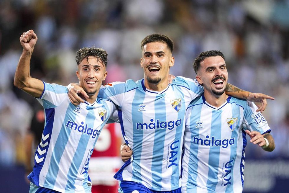 Archivo - Chupe of Malaga CF celebrates a goal during the Spanish league, LaLiga Hypermotion, football match played between Malaga CF and Granada CF at La Rosaleda stadium on September 6, 2025, in Malaga, Spain.