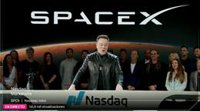 Elon Musk toca la campana en la sesión de debut de SpaceX en el Nasdaq