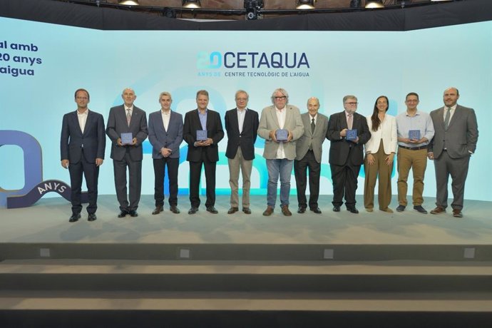 Xavier Bernat (Aigües Barcelona) Luis Calvo (CSIC) Daniel Tugues (Veolia) Josep L.Armenter (ACA) Rafael Villaseca (Veolia) Antonio Balmón,Miquel Roca (Aigües) Jordi Berenguer (UPC) Marina Arnaldos (Cetaqua) Demetrios G. Eliades (KIOS) Rubén Ruiz (Cetaqua)