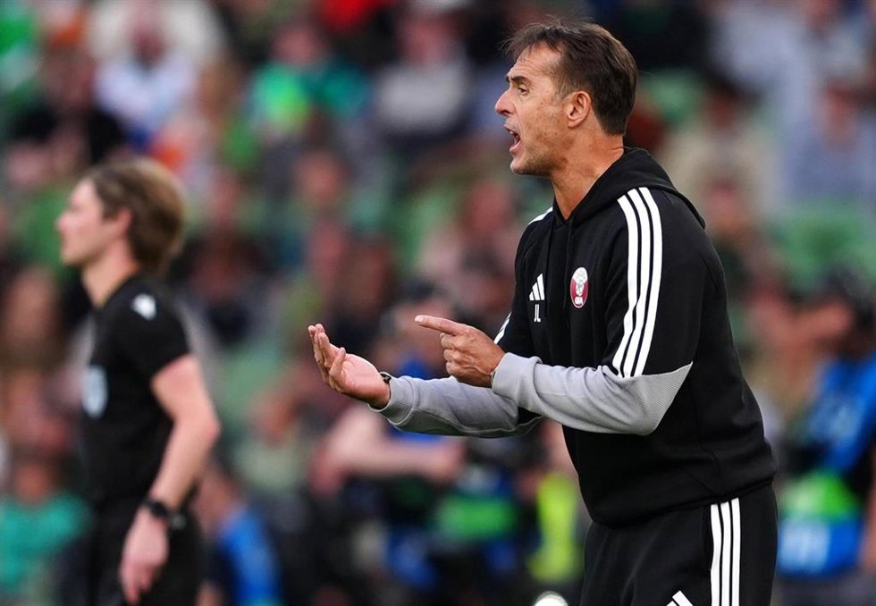 El técnico español Julen Lopetegui, seleccionador de Catar, durante un amistoso ante Irlanda en Dublín. 