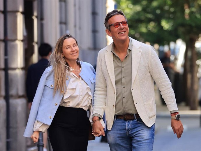 Joaquín Prat presenta a su hija Jimena, su primera niña con Alexia Pla