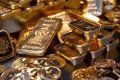 Del 'rally' histórico al ajuste: el oro pierde un 25% en cuatro meses, ¿es momento de volver a comprar?