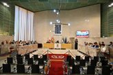 Foto: El Pleno Municipal aprueba la ordenanza de demandantes de VPO y rechaza impulsar el Plan Estatal de Vivienda en Almería