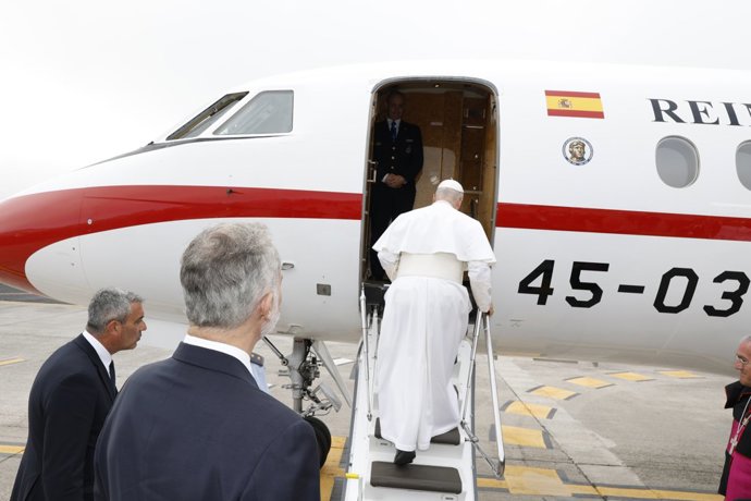 El Rey Felipe VI despide al Papa León XIV, a 12 de junio de 2026, en San Cristóbal de La Laguna, Santa Cruz de Tenerife, Islas Canarias (España).