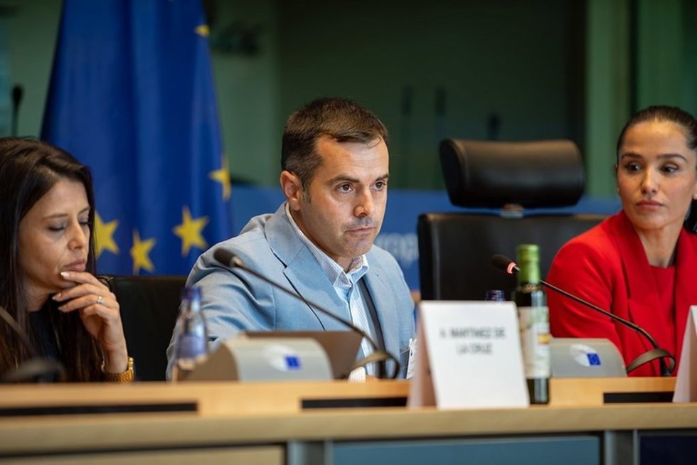 La defensa del olivar cordobés llega a Europa en unas jornadas de Vox