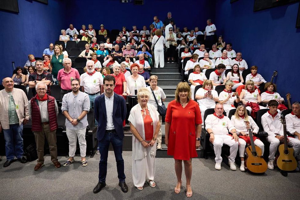 La vicepresidenta y consejera de Memoria y Convivencia, Acción Exterior y Euskera, Ana Ollo, asiste en Alsasua a la XXXVI edición de la Jornada de Casas y Hogares Navarros, anteriormente conocida como Día del Navarro Ausente.