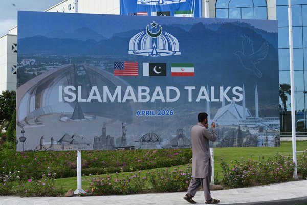 Pakistán apunta que el acuerdo entre EEUU e Irán se finalizará "probablemente" en 24 horas