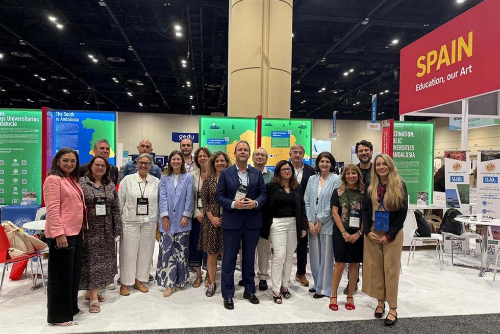 Representantes de las universidades públicas andaluzas en el Encuentro Nafsa, entre ellos el vicerrector de Proyección Internacional de la UAL, José Carlos Redondo, y Hugo González, del Servicio de Movilidad y Promoción Internacional de la UAL.