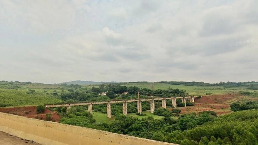 Puente del Esqueleto en Limeira, Sao Paulo, Brasil