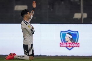 Futbol, Colo Colo vs Cobresal. Fecha 15, Liga de Primera 2026. El jugador de Colo Colo Lautaro Pastran celebra tras marcar un gol contra Cobresal  durante el partido de la Liga de primera disputado en el estadio Monumental de Santiago,