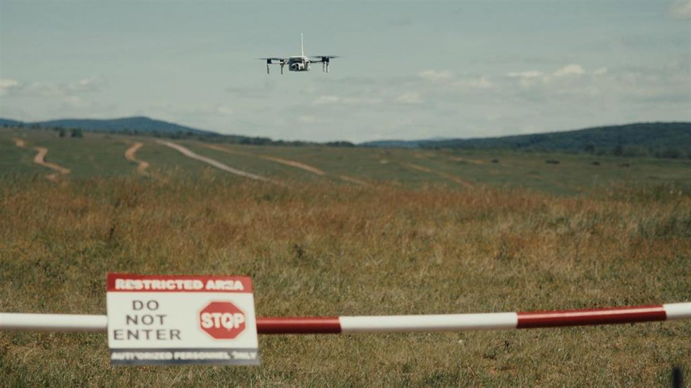 Un dron ensaya el vuelo en el centro de entranamiento militar de Lest (Eslovaquia) en unos ejercicios de la OTAN