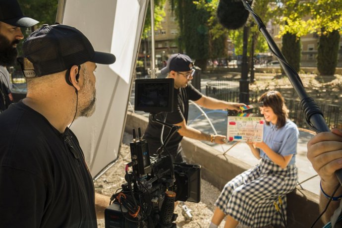 Archivo - Imagen del rodaje de 'Última generación', de la productora Filamento Audiovisual y dirigido por Silvia Conesa, que ha contado con el apoyo económico del ICA.