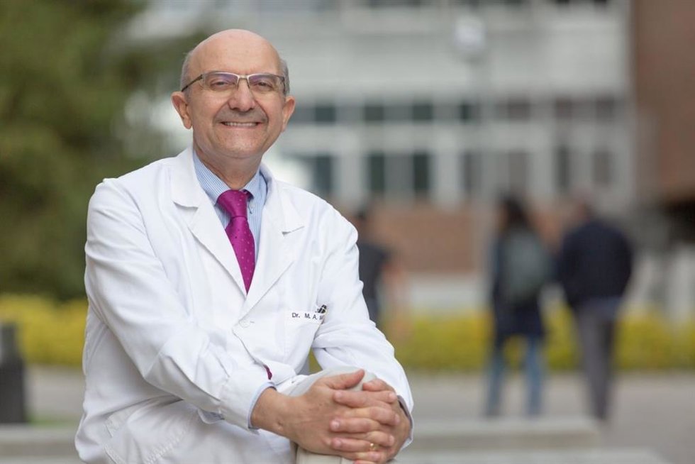 Imagen del médico, investigador y divulgador Miguel Ángel Martínez-González.