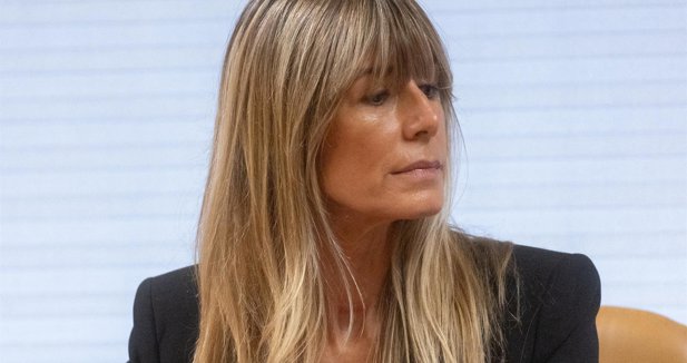 El juez Peinado cita este lunes a Begoña Gómez a una audiencia preliminar a la que tiene "obligación de comparecer"