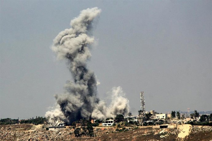 Imagen de archivo de un ataque israelí contra el sur de Beirut 