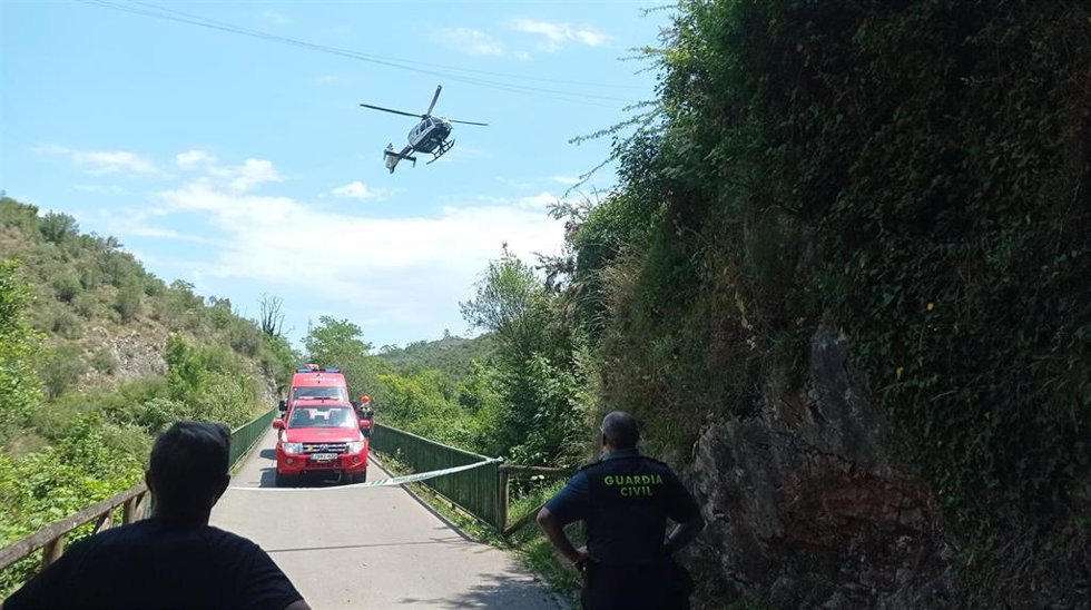 La Guardia Civil rescata el cuerpo de un vecino de Oviedo precipitado en Fuso de la Reina