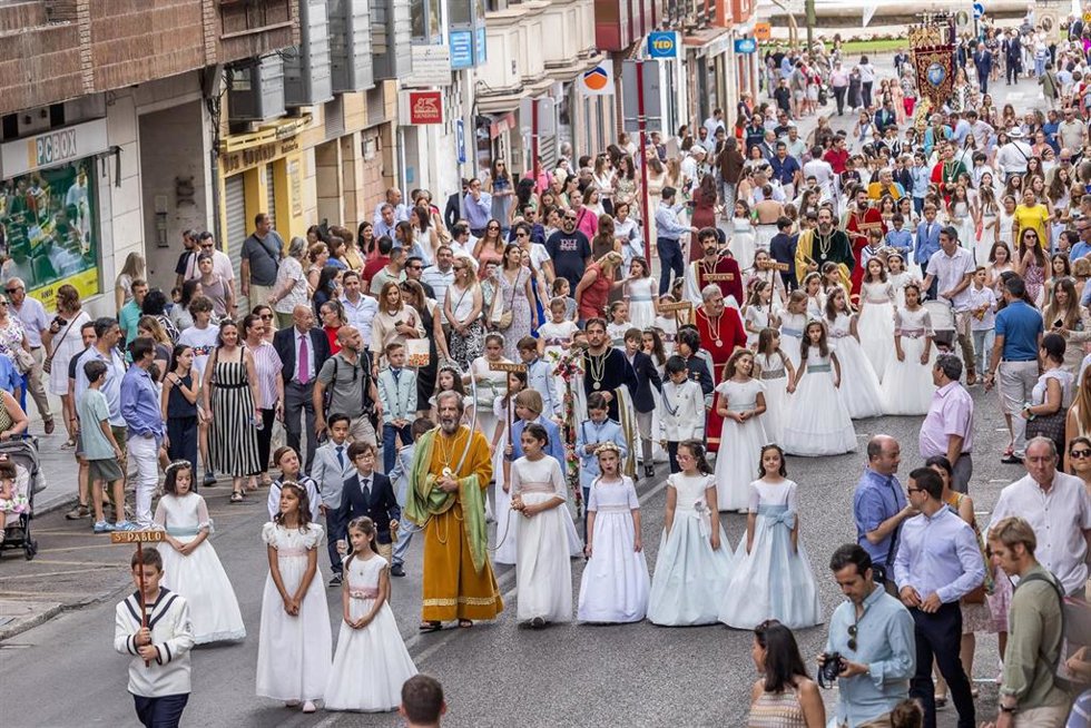 Guadalajara celebra el Corpus recordando los 800 años del tránsito de san Francisco y con los niños y niñas de comunión