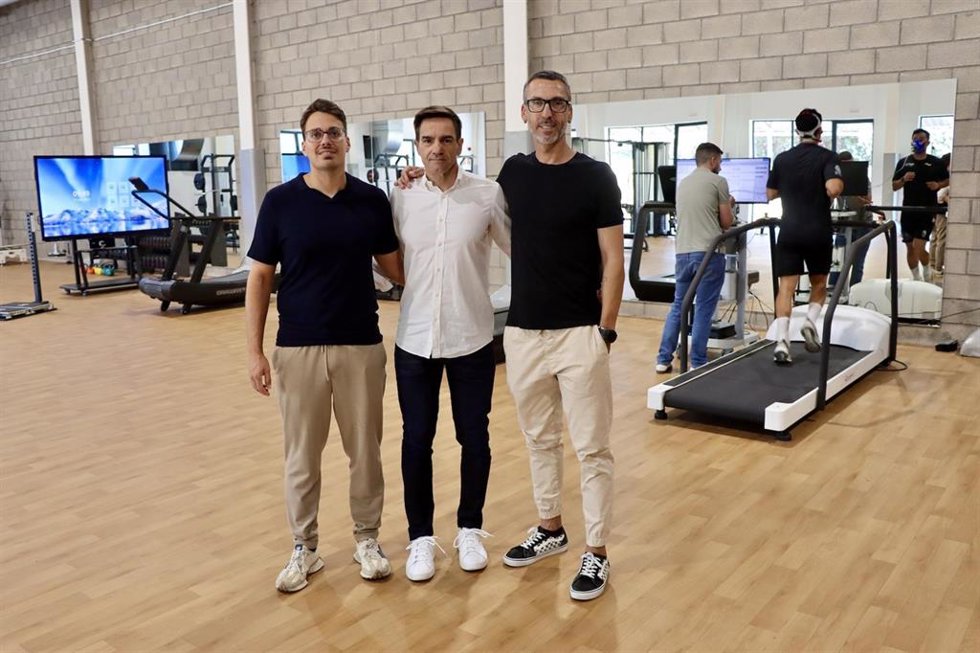 Los investigadores de la Universidad de Almería que han participado en un estudio global sobre la obesidad