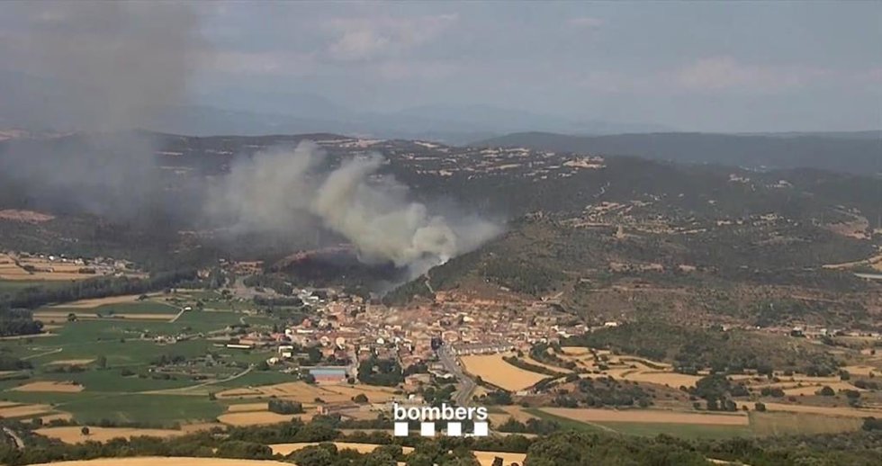 Archivo - El fuego en Ponts (Lleida)