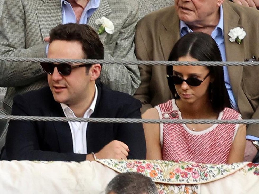 Froilán y Victoria Federica durante la corrida de Roca Rey este domingo en Las Ventas