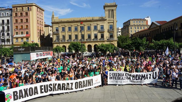 Gaztelu plazako ekitaldiko irudia