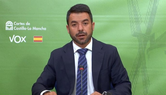 El portavoz del Grupo parlamentario Vox en las Cortes en las Cortes, Iván Sánchez