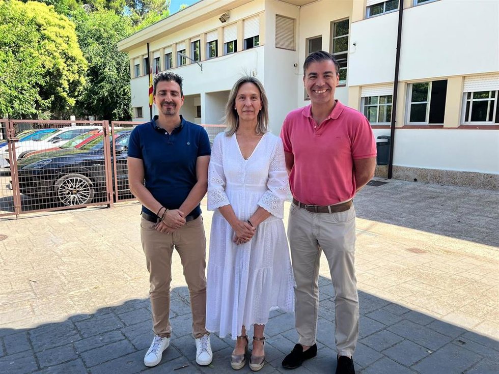 Guarinos destaca la inversión una inversión de 600.000 euros en los colegios públicos de Guadalajara desde 2023