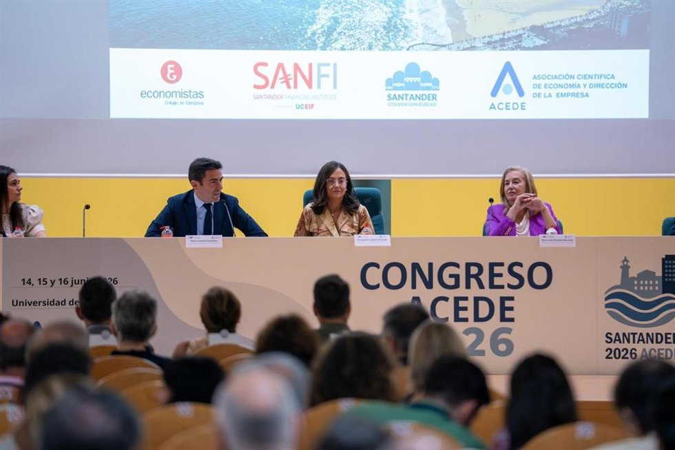 El Congreso Internacional de Acede reflexiona en la Universidad de Cantabria sobre los desafíos que plantea la IA