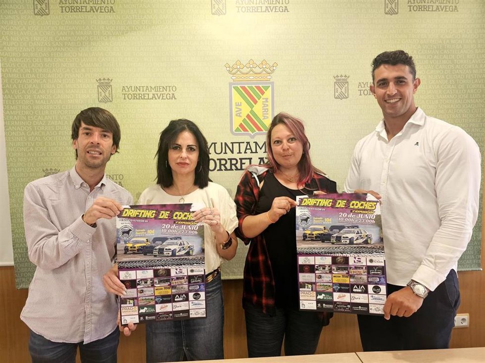 Presentación de la jornada solidaria de drifting y exposición de vehículos.